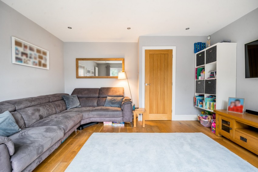 Images for Flackwell Heath, High Wycombe, Buckinghamshire EAID:2640919782 BID:FHH