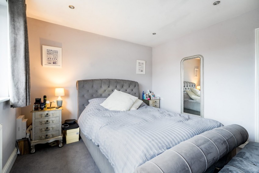 Images for Flackwell Heath, High Wycombe, Buckinghamshire EAID:2640919782 BID:FHH