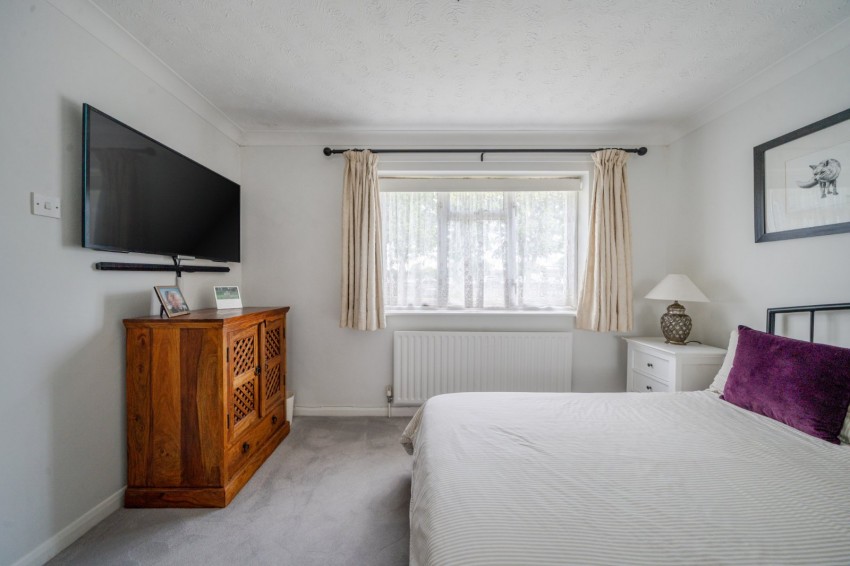 Images for Flackwell Heath, High Wycombe, Buckinghamshire EAID:2640919782 BID:FHH