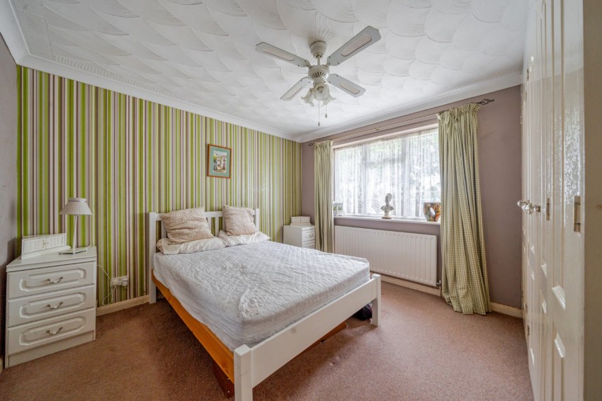 Images for Flackwell Heath, High Wycombe, Buckinghamshire EAID:2640919782 BID:FHH