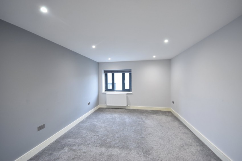 Images for Loudwater, High Wycombe, Buckinghamshire EAID:2640919782 BID:FHL