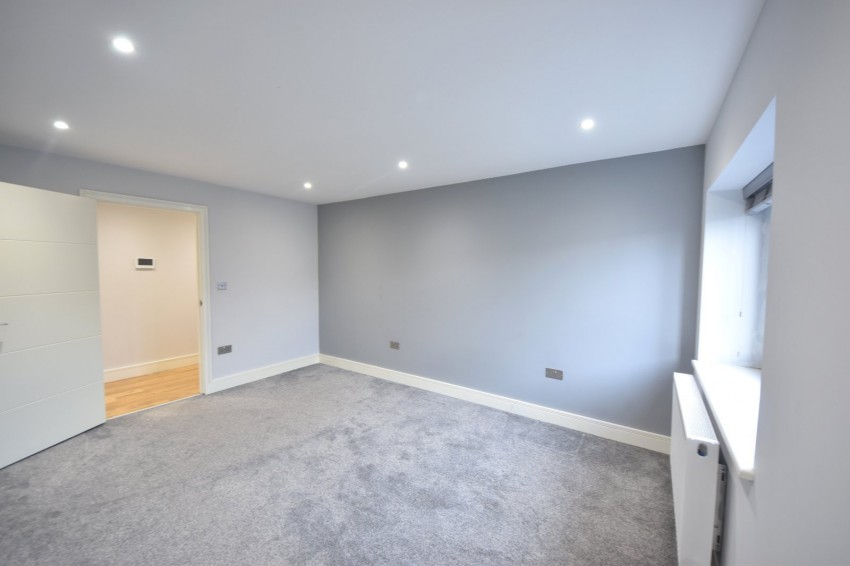 Images for Loudwater, High Wycombe, Buckinghamshire EAID:2640919782 BID:FHL