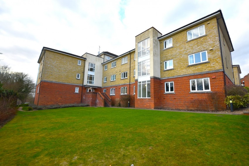 Images for High Wycombe, Buckinghamshire EAID:2640919782 BID:FHH