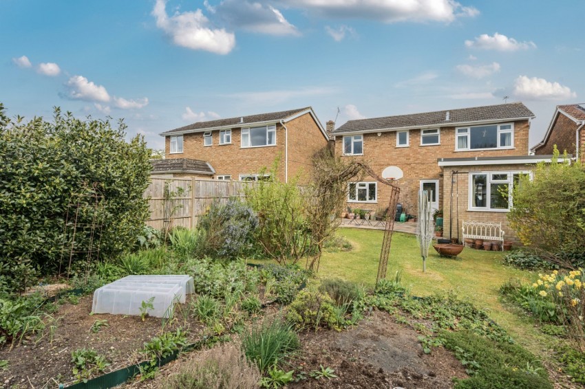 Images for Flackwell Heath, High Wycombe, Buckinghamshire EAID:2640919782 BID:FHH