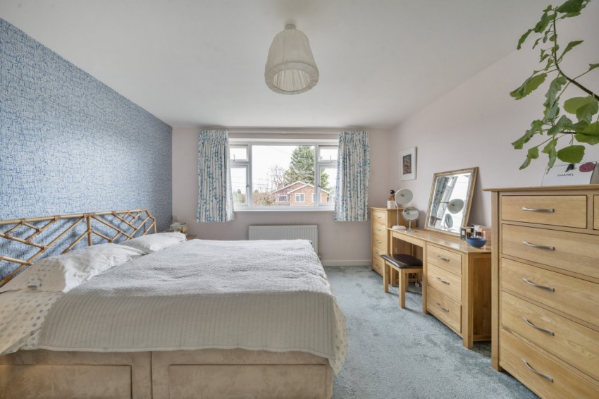 Images for Flackwell Heath, High Wycombe, Buckinghamshire EAID:2640919782 BID:FHH