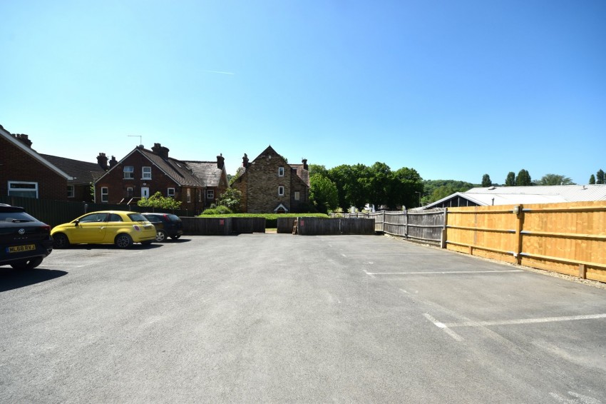 Images for High Wycombe, Buckinghamshire EAID:2640919782 BID:FHH