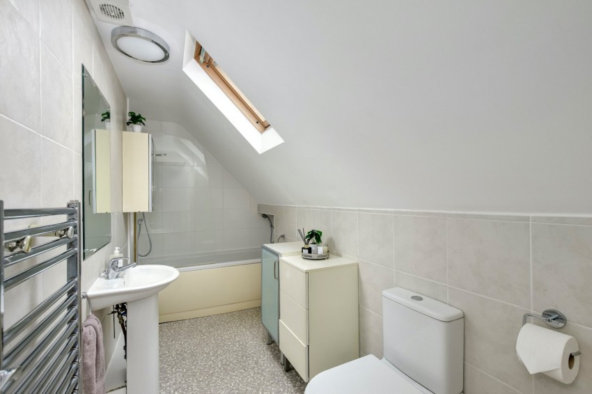 Images for High Wycombe, Buckinghamshire EAID:2640919782 BID:FHH