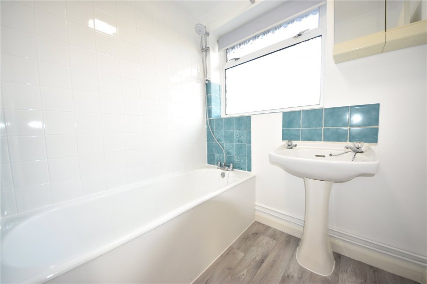 Images for Flackwell Heath, Buckinghamshire EAID:2640919782 BID:FHH