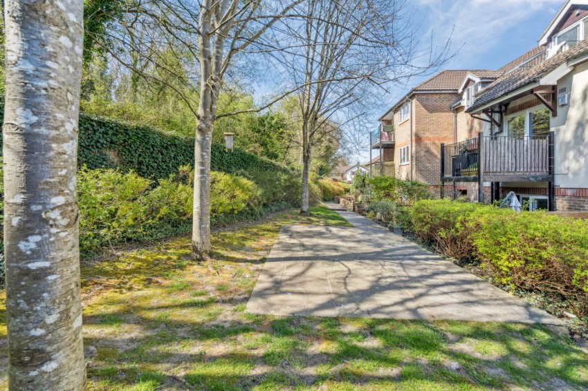 Images for High Wycombe, Buckinghamshire EAID:2640919782 BID:FHH