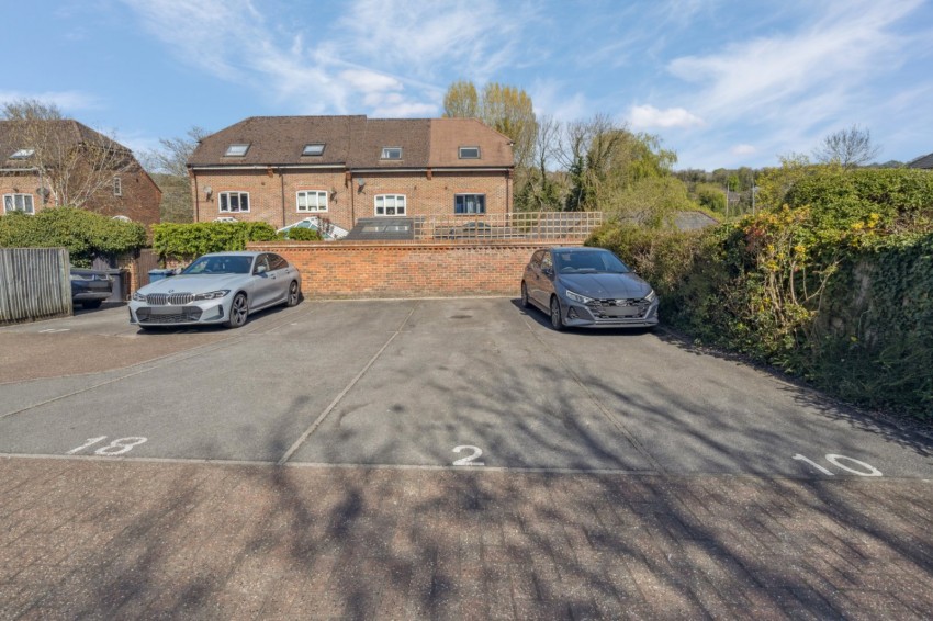 Images for High Wycombe, Buckinghamshire EAID:2640919782 BID:FHH