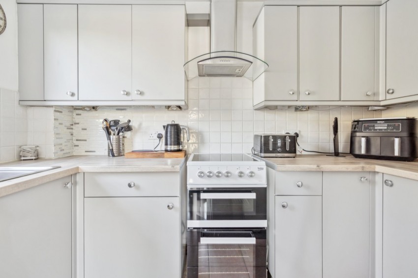 Images for High Wycombe, Buckinghamshire EAID:2640919782 BID:FHH
