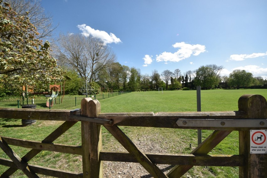 Images for Bourne End, Buckinghamshire EAID:2640919782 BID:FHH