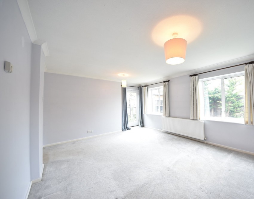 Images for Bourne End, Buckinghamshire EAID:2640919782 BID:FHH