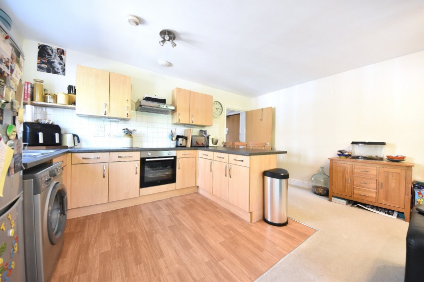 Images for High Wycombe, Buckinghamshire EAID:2640919782 BID:FHH