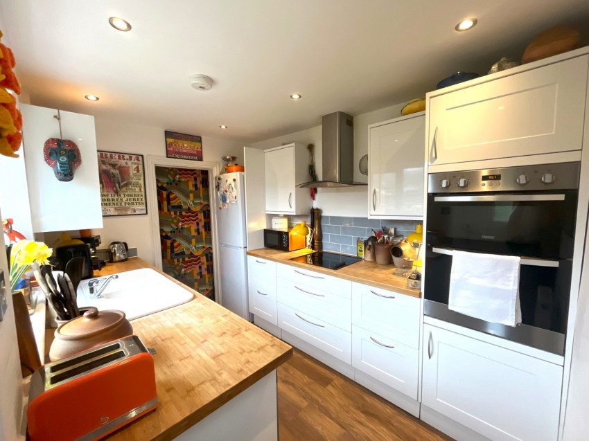 Images for Loudwater, High Wycombe, Buckinghamshire EAID:2640919782 BID:FHH
