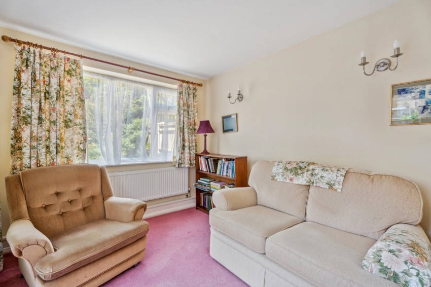 Images for Flackwell Heath, High Wycombe, Buckinghamshire EAID:2640919782 BID:FHH
