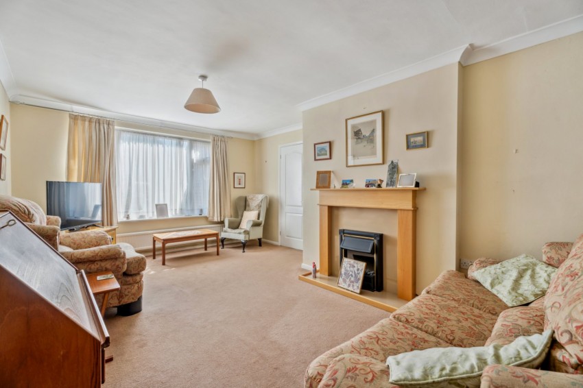 Images for Flackwell Heath, High Wycombe, Buckinghamshire EAID:2640919782 BID:FHH