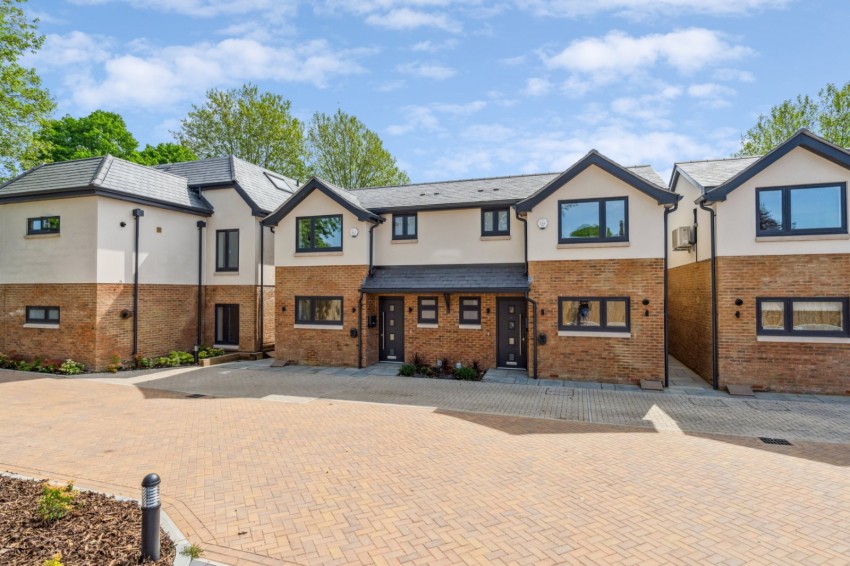 Images for Old Kiln Road, Flackwell Heath, Buckinghamshire EAID:2640919782 BID:FHH