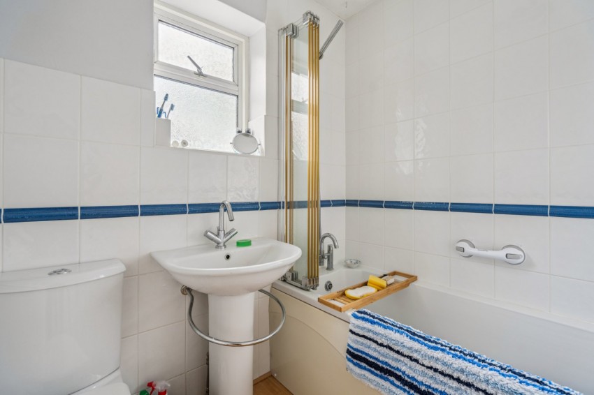 Images for High Wycombe, Buckinghamshire EAID:2640919782 BID:FHH