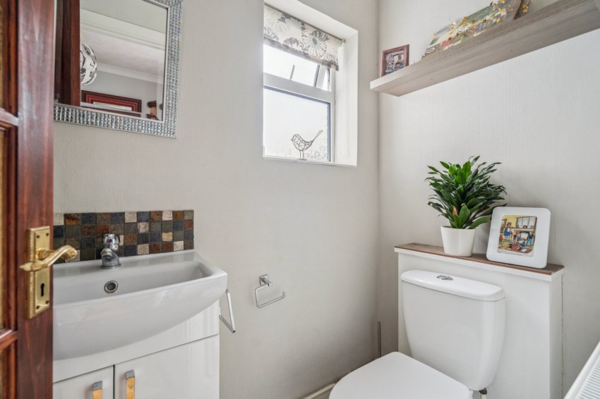 Images for High Wycombe, Buckinghamshire EAID:2640919782 BID:FHH