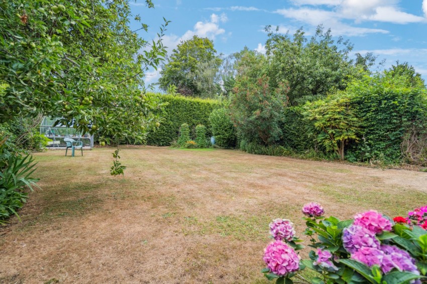 Images for High Wycombe, Buckinghamshire EAID:2640919782 BID:FHH