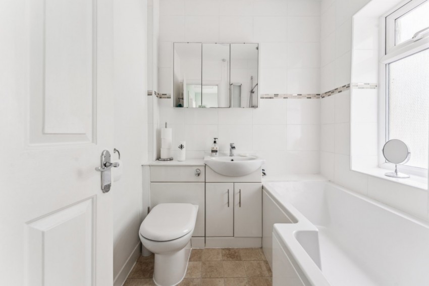 Images for High Wycombe, Buckinghamshire EAID:2640919782 BID:FHH