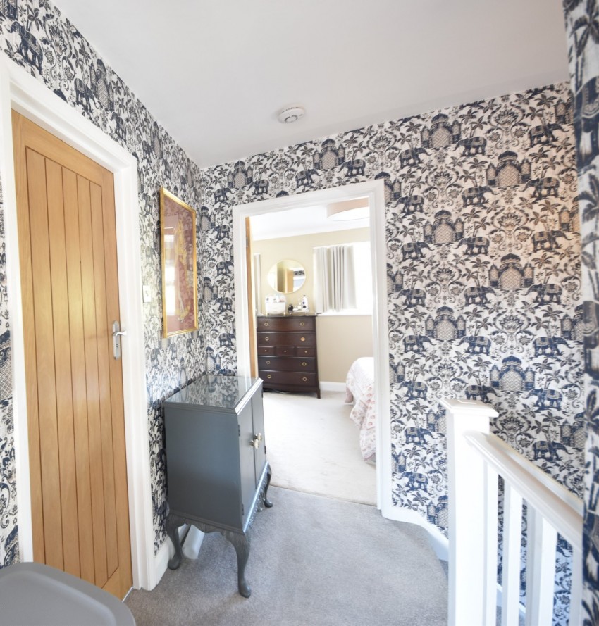 Images for Burnham, Slough, Buckinghamshire EAID:2640919782 BID:FHH