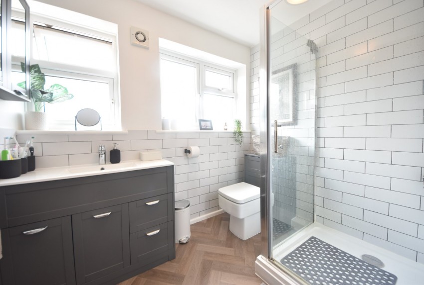 Images for Burnham, Slough, Buckinghamshire EAID:2640919782 BID:FHH