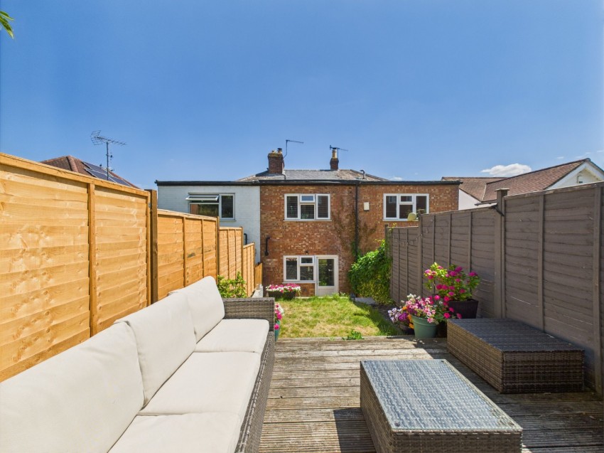Images for Wooburn Green, High Wycombe, Buckinghamshire EAID:2640919782 BID:FHH