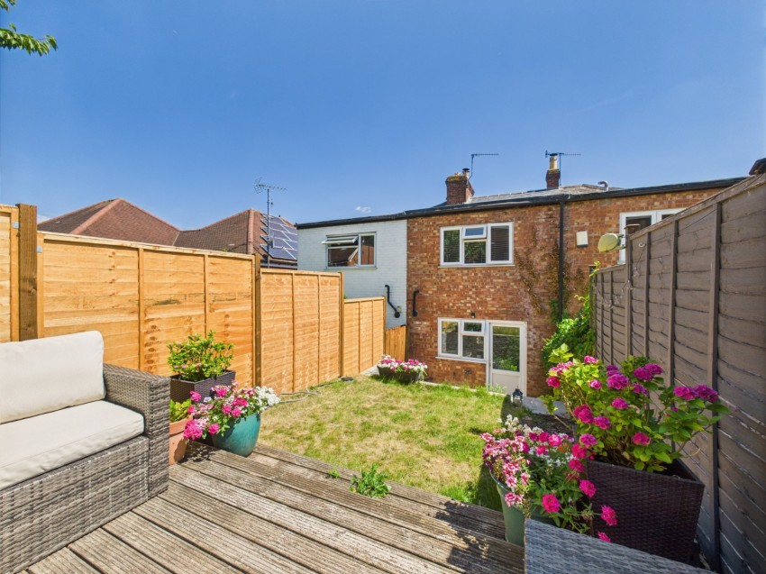 Images for Wooburn Green, High Wycombe, Buckinghamshire EAID:2640919782 BID:FHH