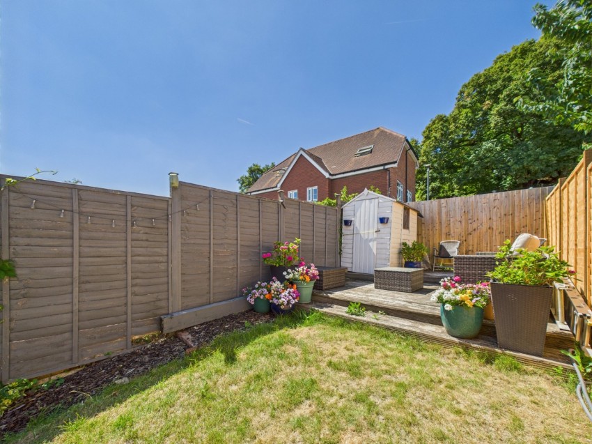 Images for Wooburn Green, High Wycombe, Buckinghamshire EAID:2640919782 BID:FHH