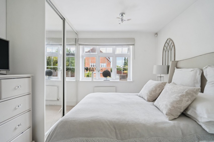 Images for Wooburn Green, High Wycombe, Buckinghamshire EAID:2640919782 BID:FHH