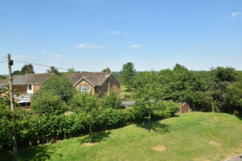 Images for Flackwell Heath, High Wycombe, Buckinghamshire EAID:2640919782 BID:FHL
