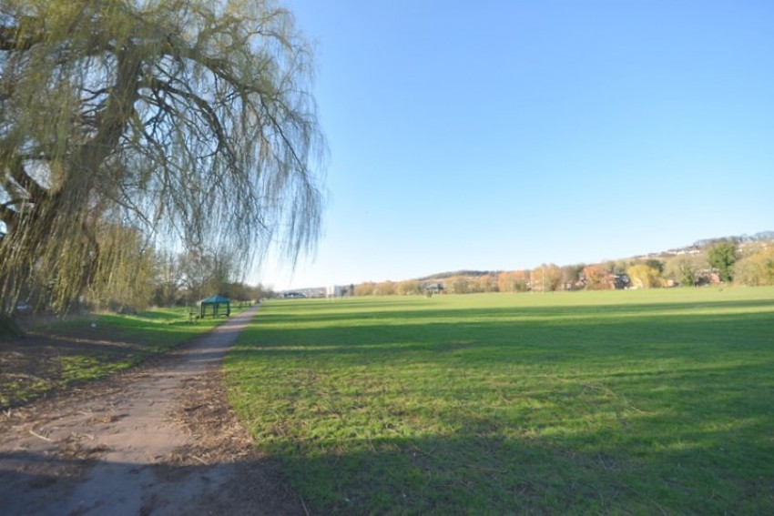 Images for High Wycombe, Buckinghamshire EAID:2640919782 BID:FHH