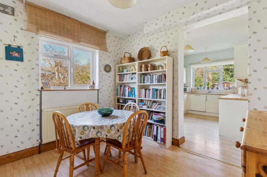 Images for Flackwell Heath, High Wycombe, Buckinghamshire EAID:2640919782 BID:FHL