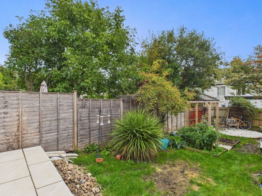 Images for Flackwell Heath, High Wycombe, Buckinghamshire EAID:2640919782 BID:FHH
