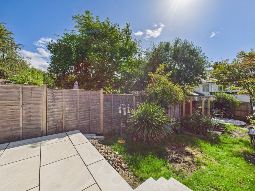 Images for Flackwell Heath, High Wycombe, Buckinghamshire EAID:2640919782 BID:FHL