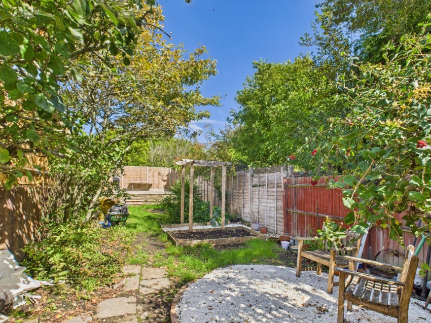 Images for Flackwell Heath, High Wycombe, Buckinghamshire EAID:2640919782 BID:FHL
