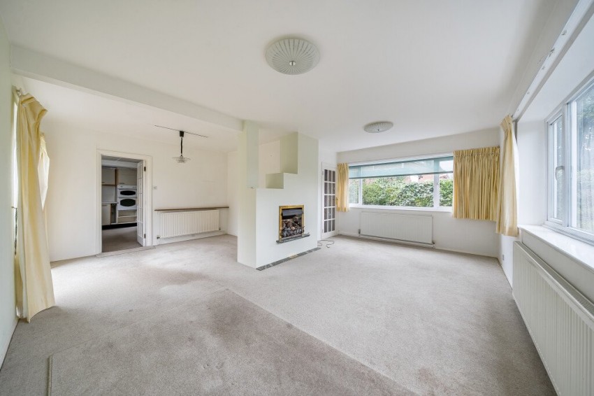 Images for Flackwell Heath, High Wycombe, Buckinghamshire EAID:2640919782 BID:FHH