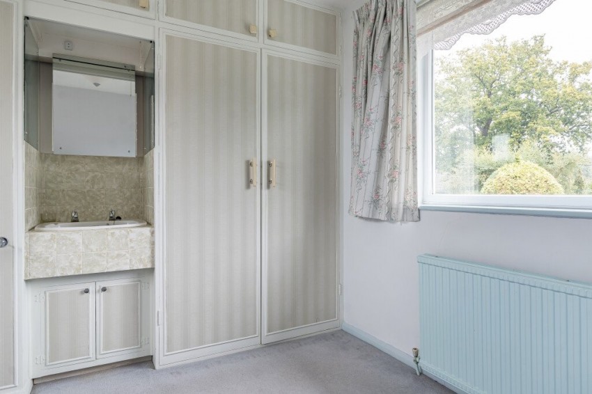 Images for Flackwell Heath, High Wycombe, Buckinghamshire EAID:2640919782 BID:FHH