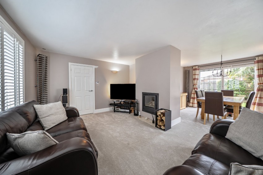 Images for Flackwell Heath, High Wycombe, Buckinghamshire EAID:2640919782 BID:FHH