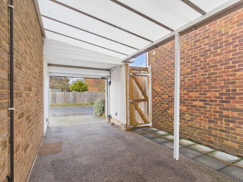 Images for Flackwell Heath, High Wycombe, Buckinghamshire EAID:2640919782 BID:FHH