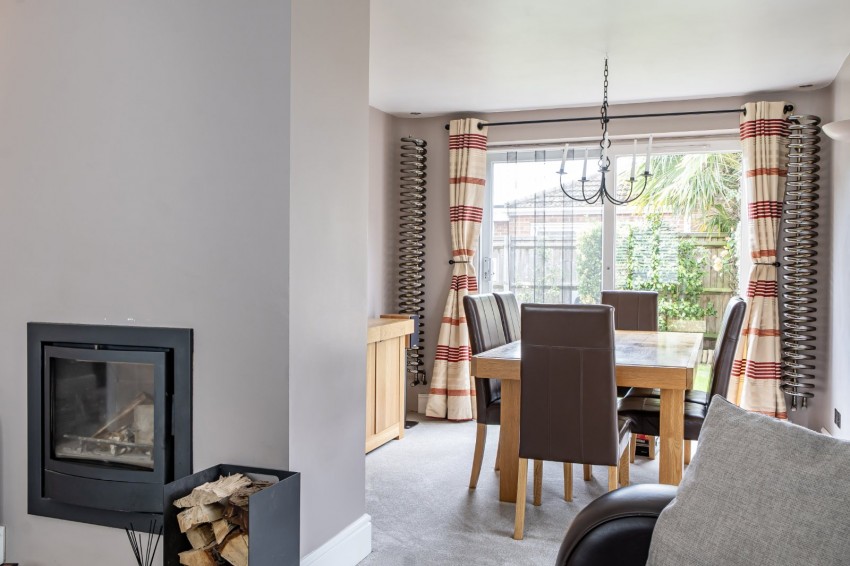 Images for Flackwell Heath, High Wycombe, Buckinghamshire EAID:2640919782 BID:FHH