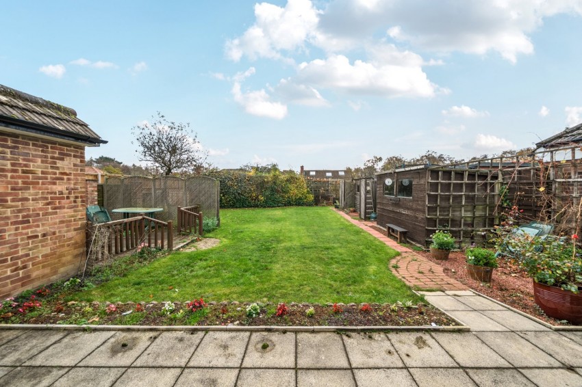 Images for Flackwell Heath, High Wycombe, Buckinghamshire EAID:2640919782 BID:FHH