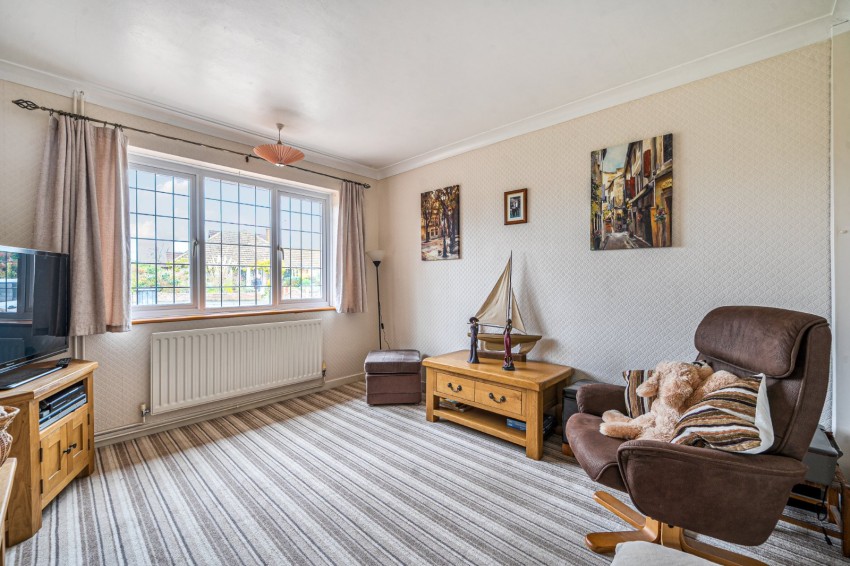 Images for Flackwell Heath, High Wycombe, Buckinghamshire EAID:2640919782 BID:FHH