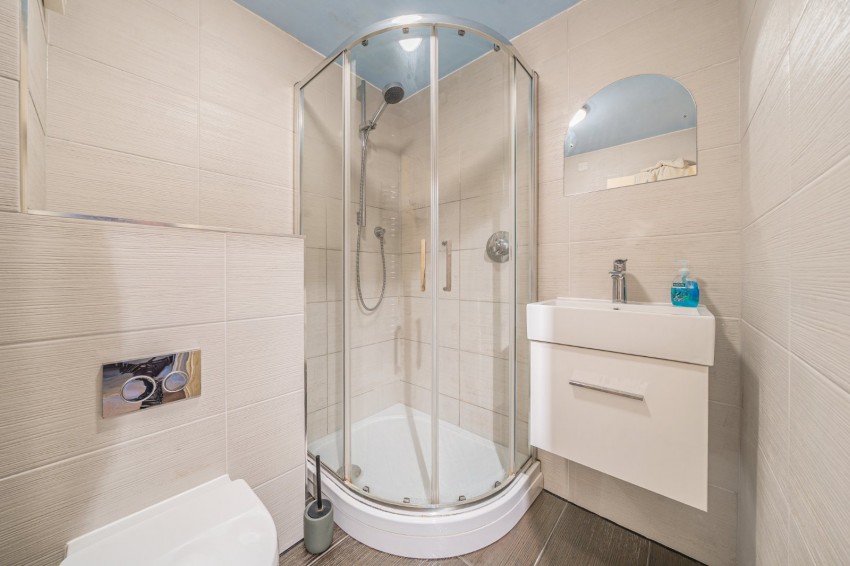 Images for High Wycombe, Buckinghamshire EAID:2640919782 BID:FHH