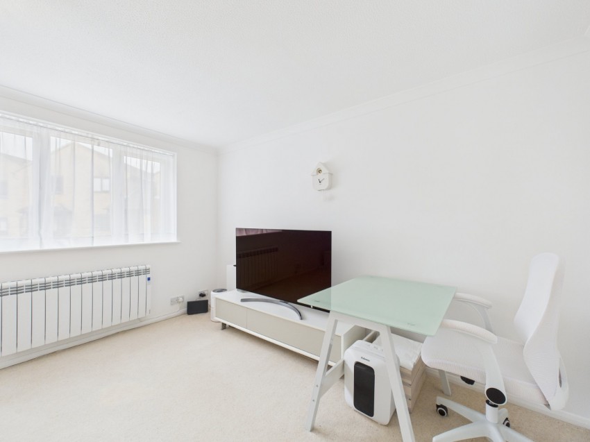 Images for Wooburn Moor, High Wycombe, Buckinghamshire EAID:2640919782 BID:FHH