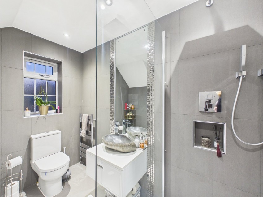 Images for High Wycombe, Buckinghamshire EAID:2640919782 BID:FHH