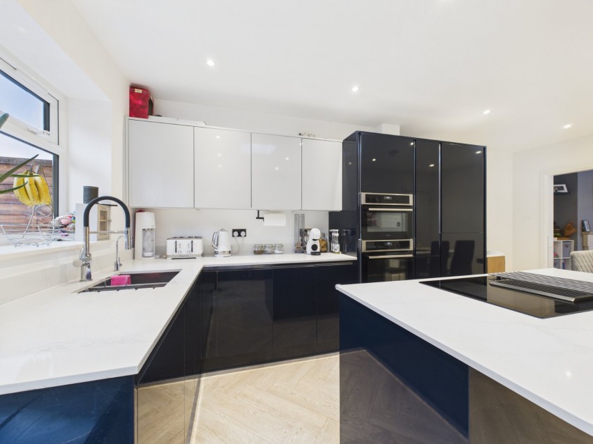 Images for High Wycombe, Buckinghamshire EAID:2640919782 BID:FHH