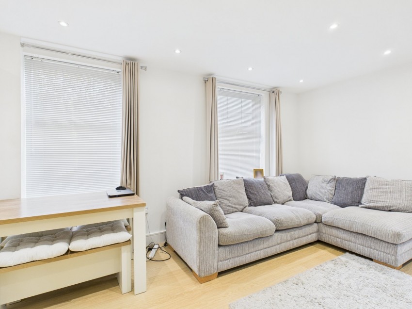 Images for Station Road, 38 Station Road, Loudwater EAID:2640919782 BID:FHH